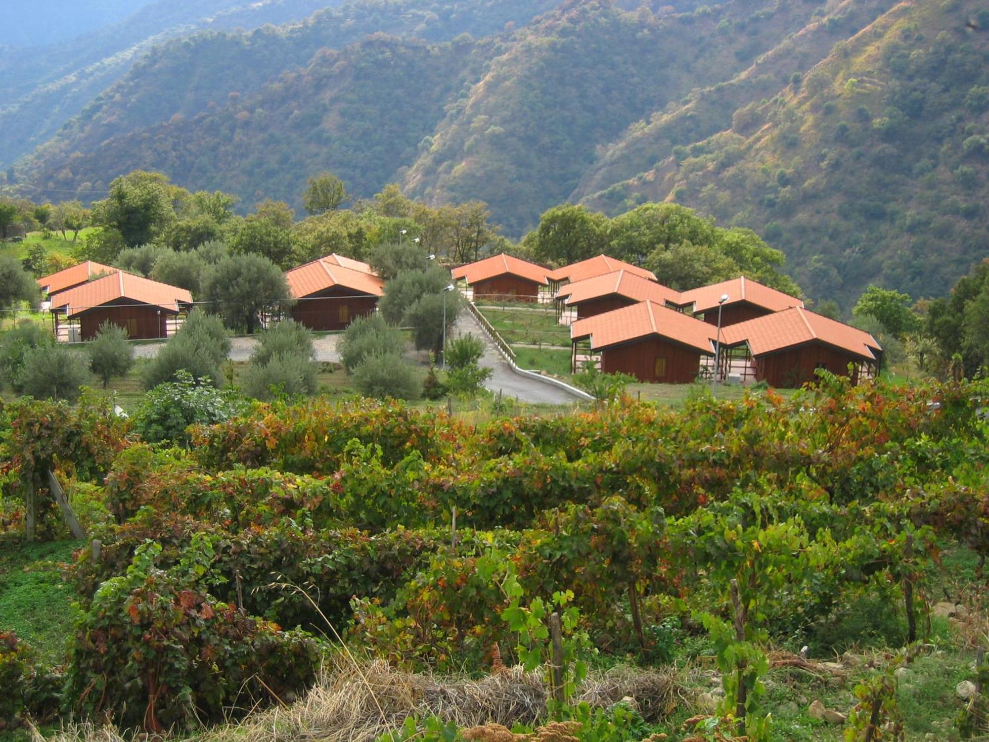 Agriturismo San Cataldo Motta Camastra Exterior photo